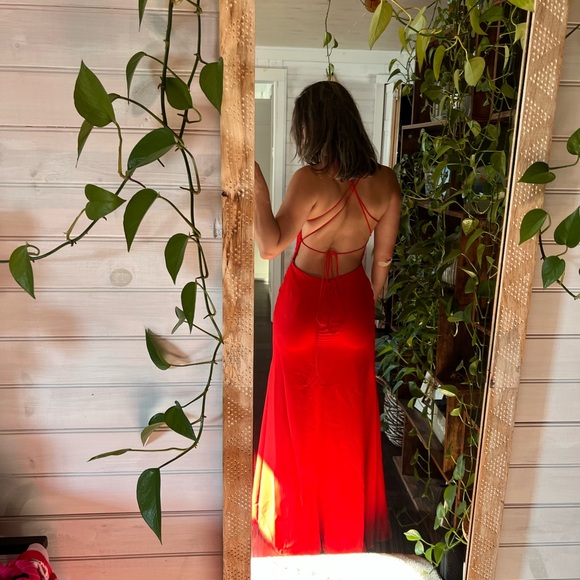 Bridesmaid Red JJ House dress - Picture 4 of 6